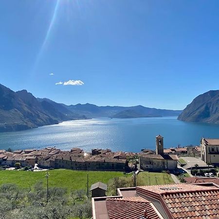 Piccolo Paradiso Vista Lago Con Piscina Privata Riva di Solto Extérieur photo